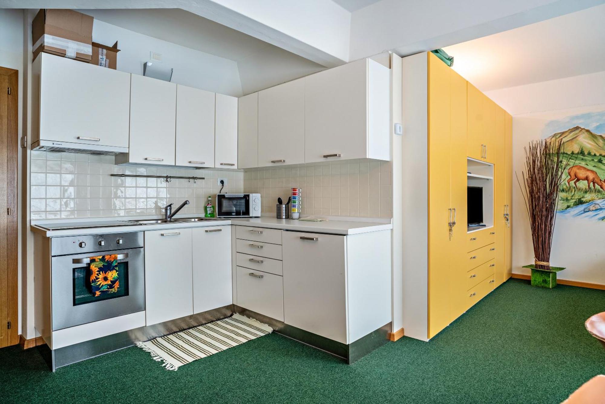 Casa Roby Al Centro Delle Dolomiti Lägenhet Marilleva Exteriör bild