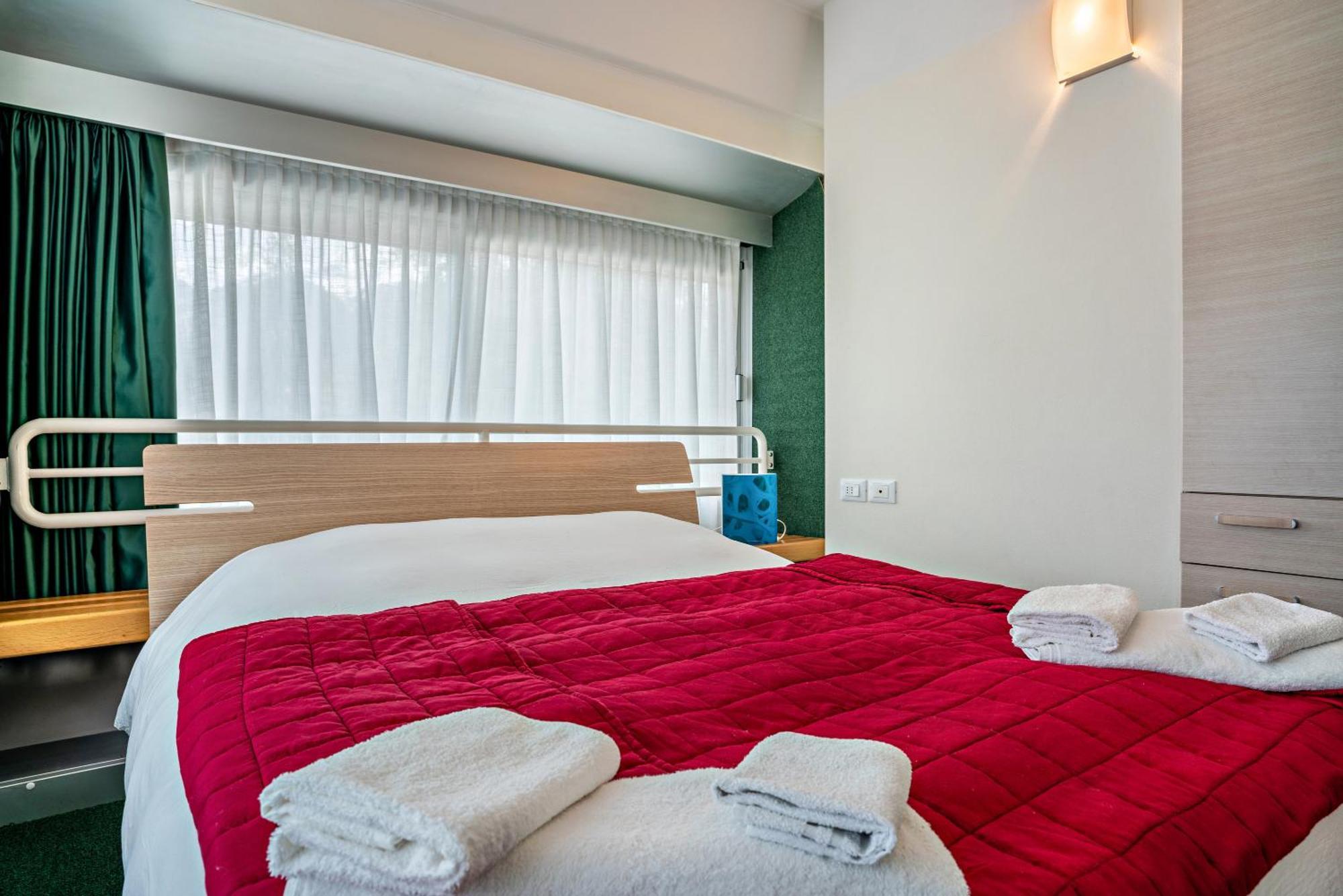 Casa Roby Al Centro Delle Dolomiti Lägenhet Marilleva Exteriör bild